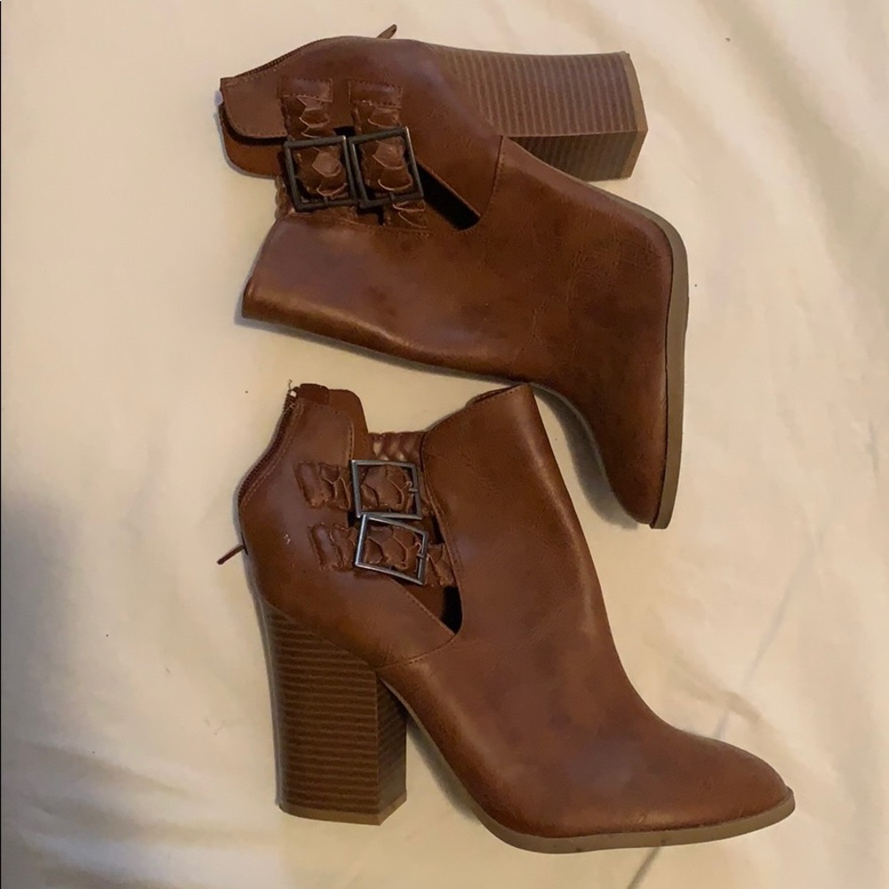 boots by american eagle